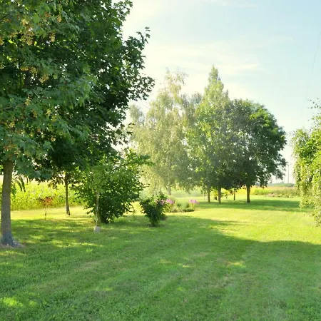 Saint-pourcain-sur-sioule, 4 Pieces, 6 Personnes - Fr-1-489-179 Сasa de vacaciones